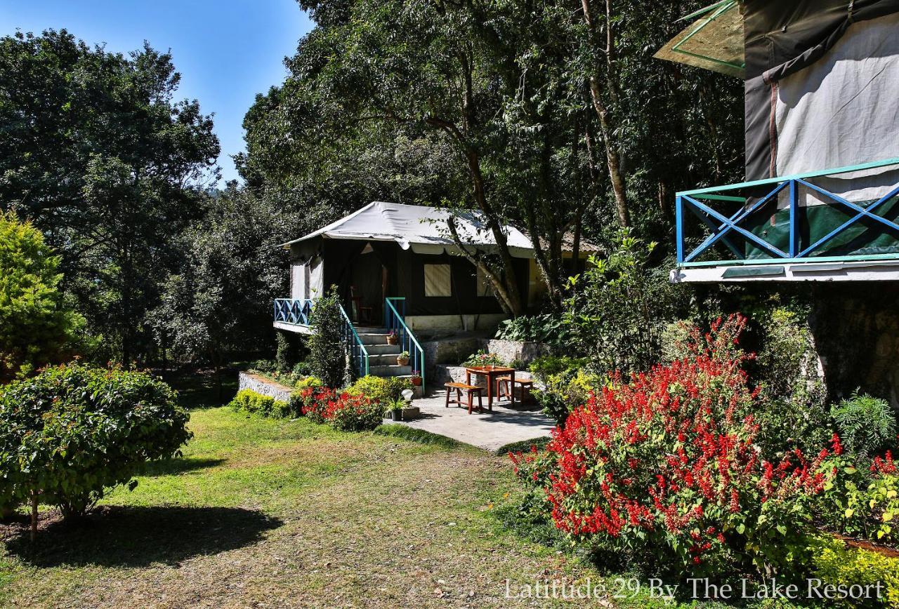 Latitude 29 By The Lake Resort Naukuchiatal Bagian luar foto