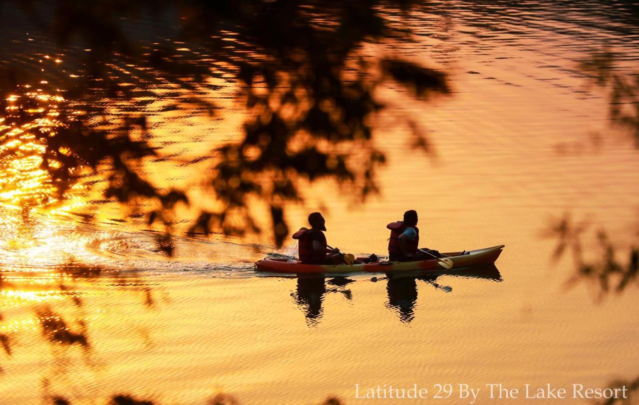 Latitude 29 By The Lake Resort Naukuchiatal Bagian luar foto